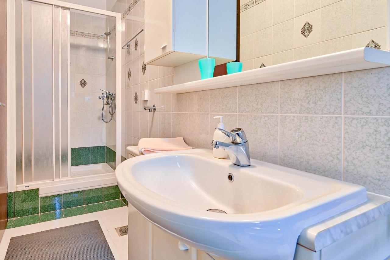 Iby Apartment Pula Ngoại thất bức ảnh