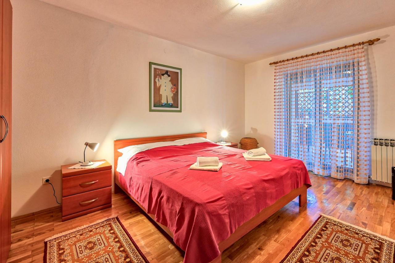 Iby Apartment Pula Ngoại thất bức ảnh