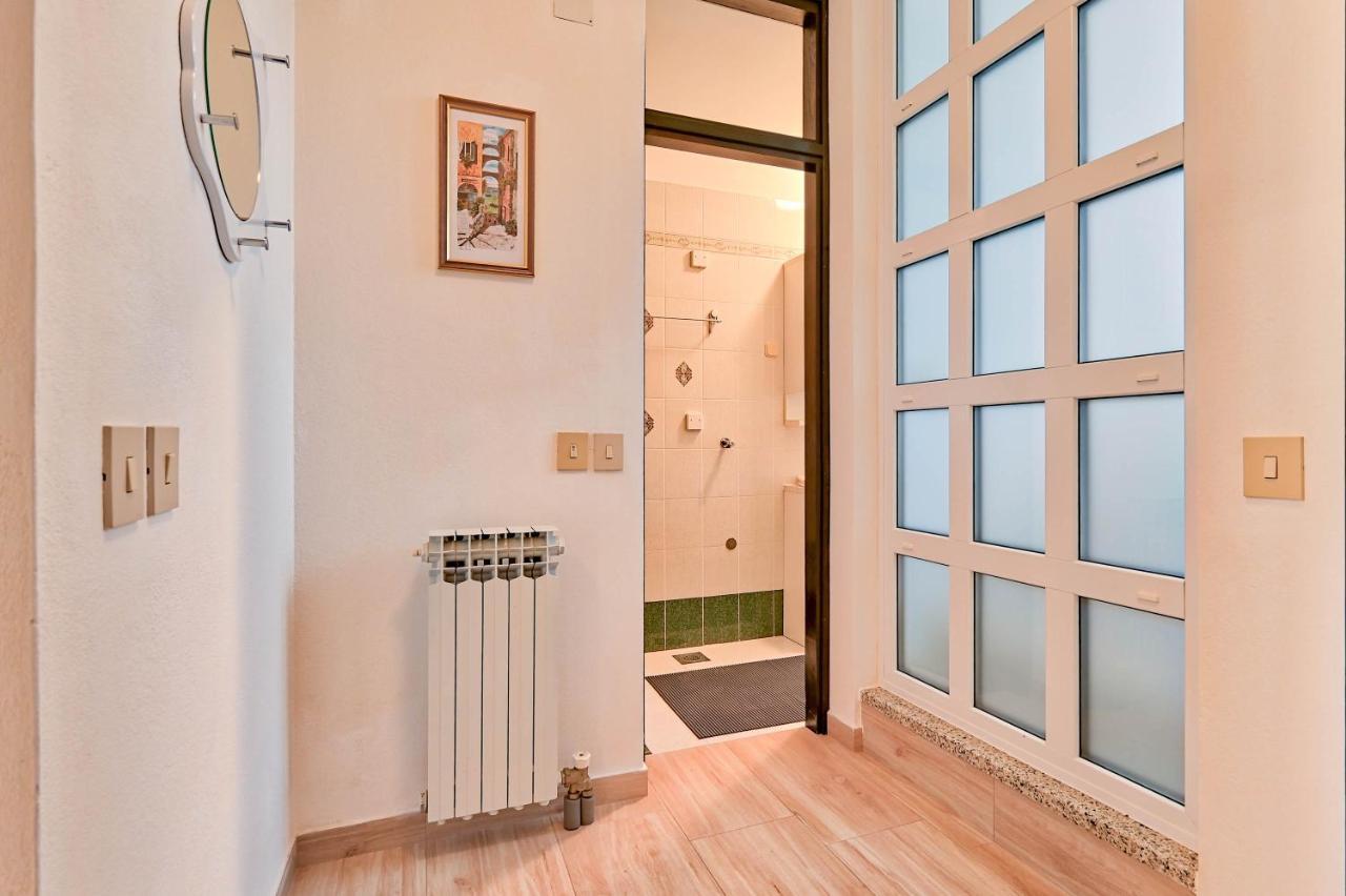 Iby Apartment Pula Ngoại thất bức ảnh